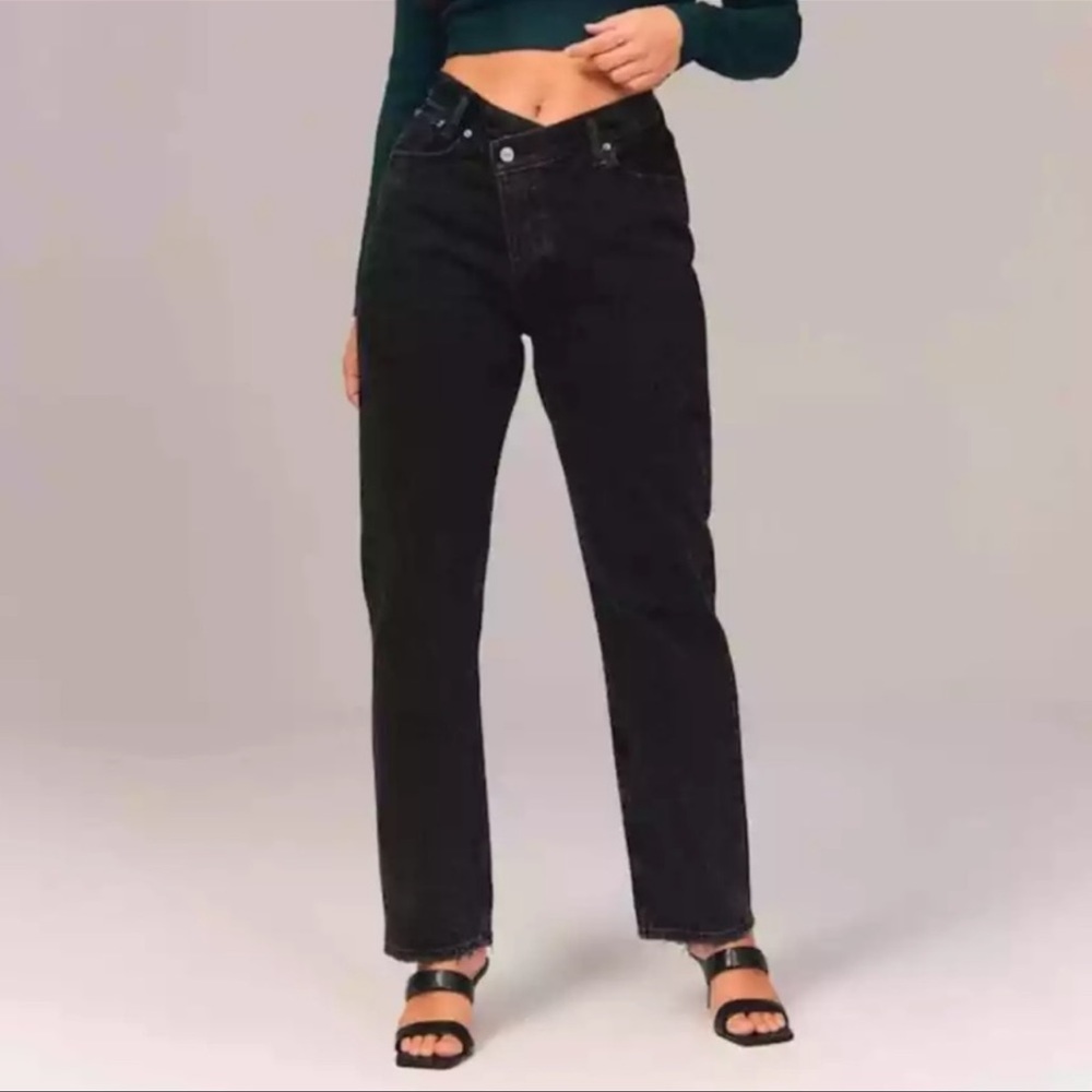 Abercrombie & Fitch Curve Love Dad High Rise Jeans Black 27 NWT